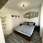 Zur Gasse * Zell an der Mosel